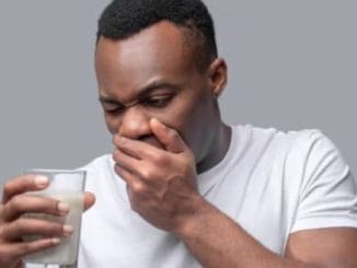 5 surprising side effects of milk 18 5 surprising side effects of milk