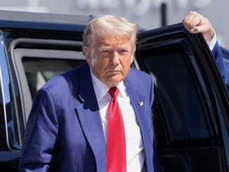 Gunshots Fired In Trump's Vicinity At Golf Course 3 Gunshots Fired In Trump's Vicinity At Golf Course