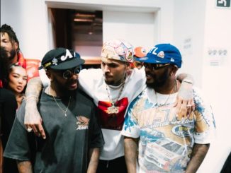Davido, DJ Maphorisa, Uncle Vinny, Major League DJz, and others perform at Chris Brown’s SA concert (Video) 11 Davido, DJ Maphorisa, Uncle Vinny, Major League DJz, and others perform at Chris Brown’s SA concert (Video)