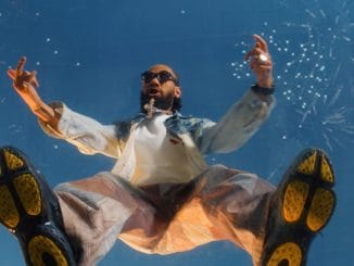 Phyno - Back Outside ft. Cheque 4 Phyno - Back Outside ft. Cheque