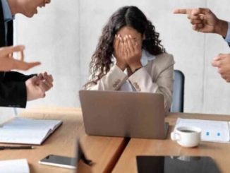 7 clever comebacks to expose a manipulator at work