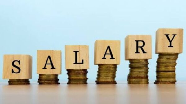 How to stretch your small salary to last throughout the month